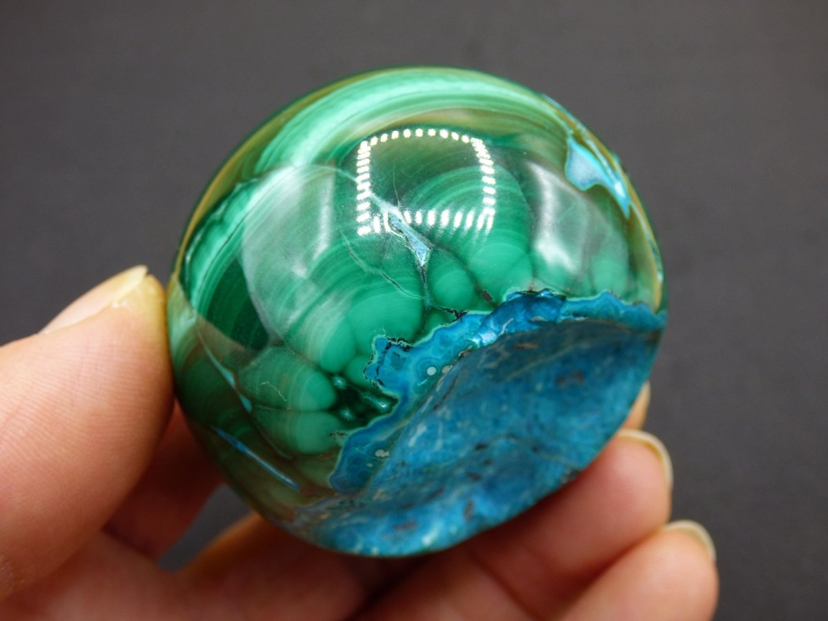 Chrysocoll Malachit botryoidal Kugel Dekostück AAA Edelstein Natur Heilstein Unikat blau grün Mineral Traum Sammlerstück Geschenk Er Sie - Art of Nature Berlin