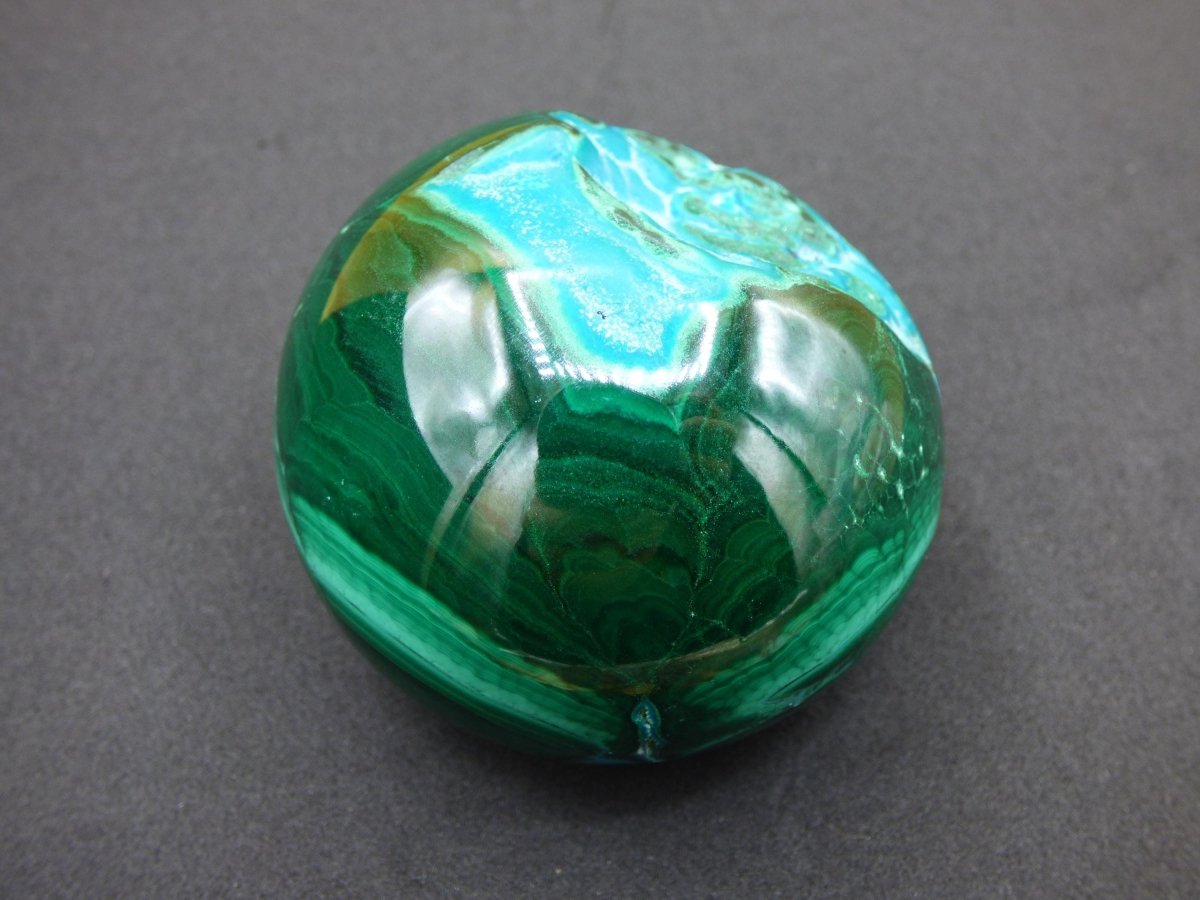 Chrysocoll Malachit botryoidal Kugel Dekostück AAA Edelstein Natur Heilstein Unikat blau grün Mineral Traum Sammlerstück Geschenk Er Sie - Art of Nature Berlin