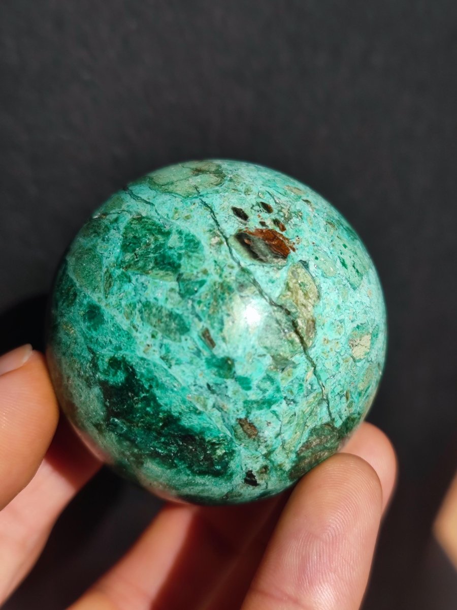 Chrysocoll Sphere A ~ Magische Edelstein Kugel Massage & Deko Crystal Meditation Heilstein Rarität Sammler Mineral Rund Chrysokolla Boho - Art of Nature Berlin