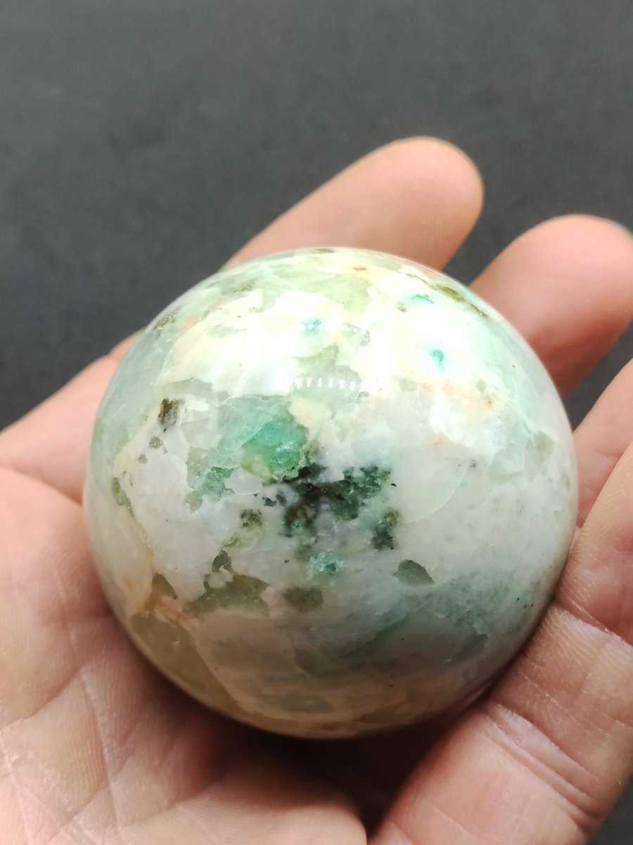 Chrysocoll Sphere ~ Magische Edelstein Kugel Massage & Deko Crystal Meditation Heilstein Rarität Sammler Mineral Rund Chrysokolla Boho - Art of Nature Berlin