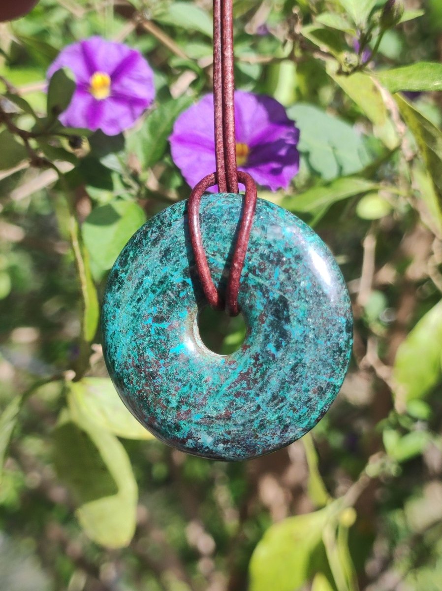 Chrysokoll Chrysocoll Donut 40mm Edelstein Kette Heilstein Schutzsymbol Mann Frau Glück HIPPIE GOA Boho Tibet Ethno Natur Rarität Geschenk - Art of Nature Berlin