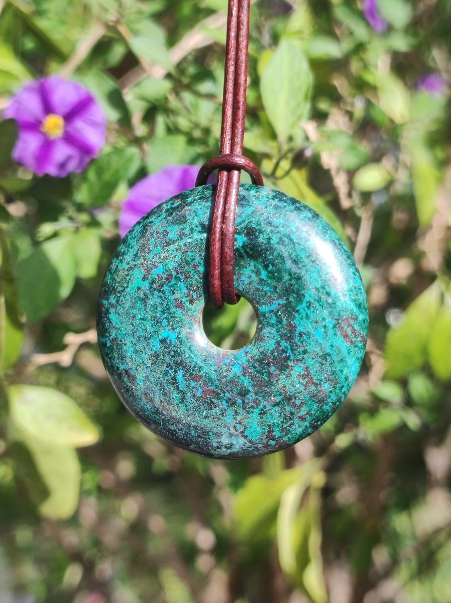 Chrysokoll Chrysocoll Donut 40mm Edelstein Kette Heilstein Schutzsymbol Mann Frau Glück HIPPIE GOA Boho Tibet Ethno Natur Rarität Geschenk - Art of Nature Berlin