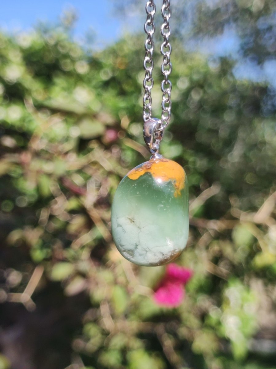 Chrysopras ~ Edelstein Kette ~ 925 Silberöse + 304 Edelstahlkette ~HIPPIE ~GOA ~Boho ~Tibet ~Ethno ~Nature ~Schutzsymbol ~Heilstein ~Rarität - Art of Nature Berlin