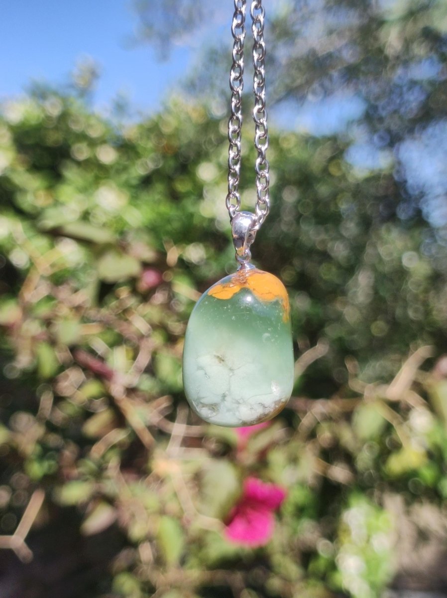 Chrysopras ~ Edelstein Kette ~ 925 Silberöse + 304 Edelstahlkette ~HIPPIE ~GOA ~Boho ~Tibet ~Ethno ~Nature ~Schutzsymbol ~Heilstein ~Rarität - Art of Nature Berlin