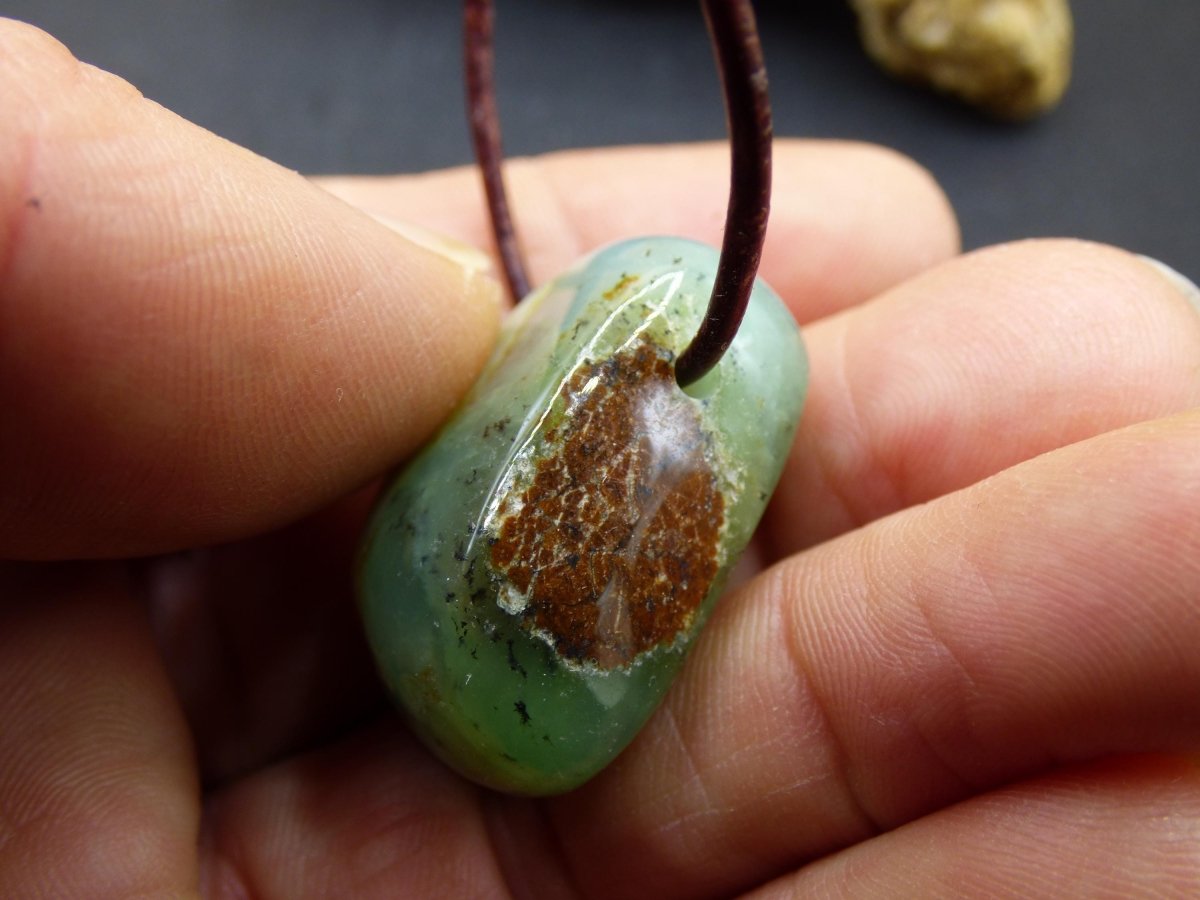 Chrysopras ~ Edelstein Kette Heilstein grün Natur Er Sie Mann Frau Glück HIPPIE GOA Boho Tibet Ethno Natur Rarität Geschenk Selten - Art of Nature Berlin