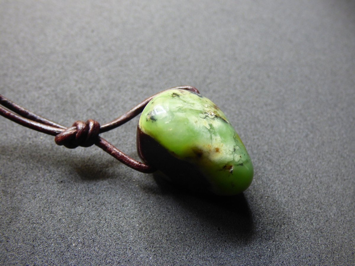 Chrysopras ~ Edelstein Kette ~HIPPIE ~GOA ~Boho ~Tibet ~Ethno ~Nature ~Schutzsymbol ~Heilstein ~Rarität - Art of Nature Berlin