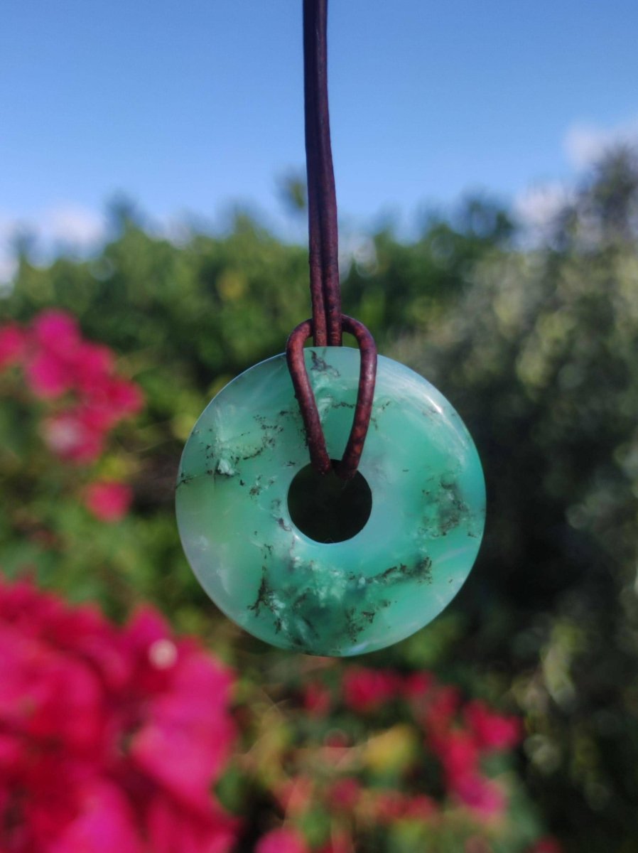 Chrysoprase Edelstein Donut Kette grün Natur GOA Boho Hippie Ethno Schutzsymbol Heilstein Sammler Unikat Mann Frau Er Sie Geschenk Anhänger - Art of Nature Berlin