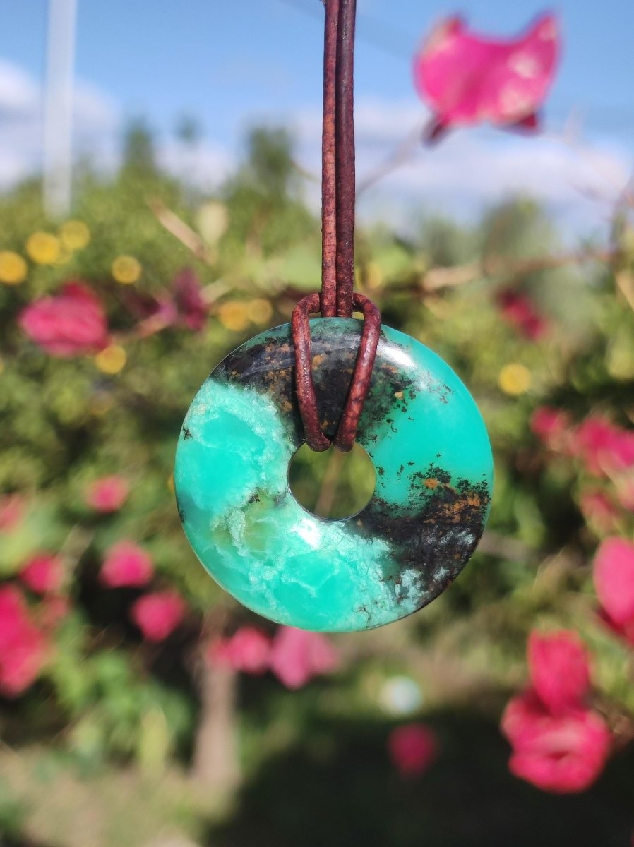 Chrysoprase Edelstein Donut Kette grün Natur GOA Boho Hippie Ethno Schutzsymbol Heilstein Sammler Unikat Mann Frau Er Sie Geschenk Anhänger - Art of Nature Berlin
