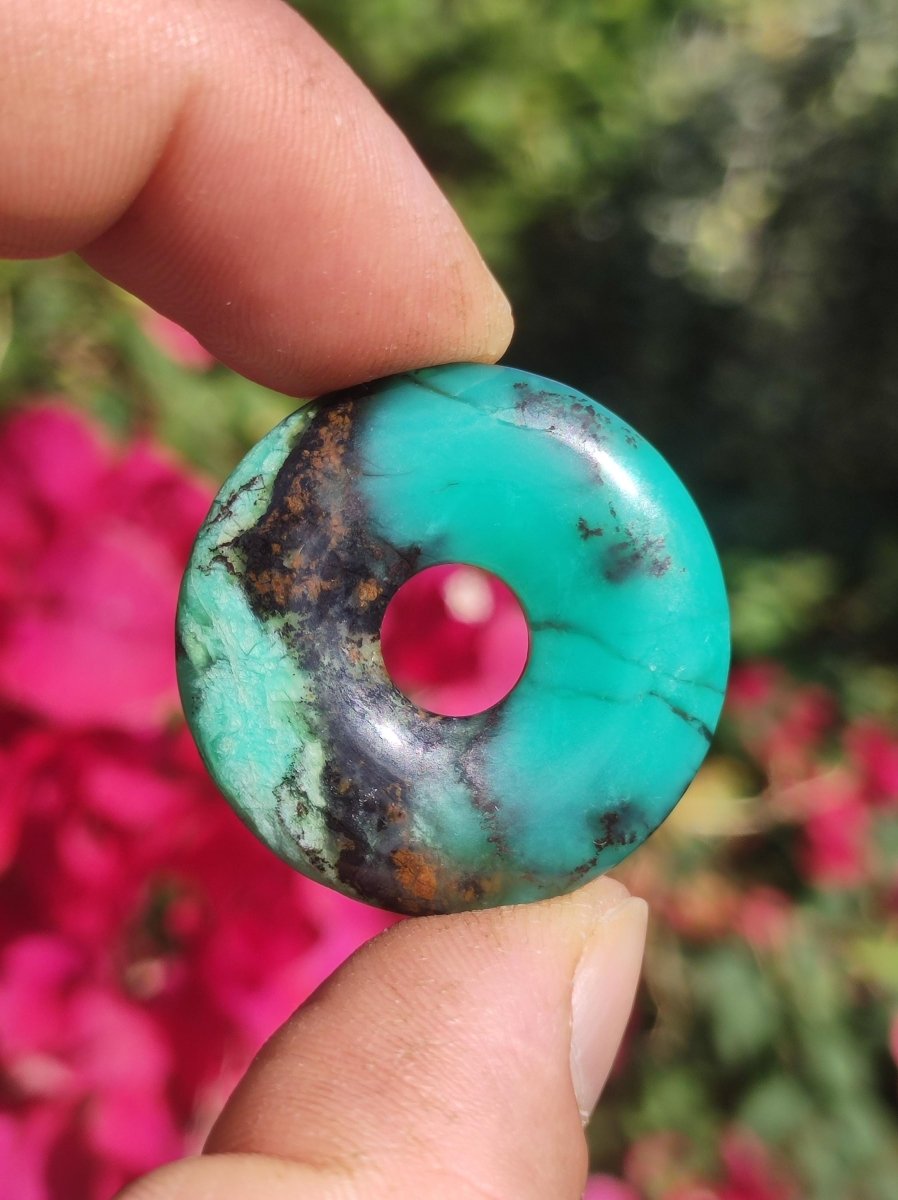 Chrysoprase Edelstein Donut Kette grün Natur GOA Boho Hippie Ethno Schutzsymbol Heilstein Sammler Unikat Mann Frau Er Sie Geschenk Anhänger - Art of Nature Berlin