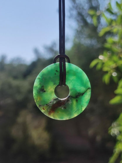 Chrysoprase - Edelstein Kette Donut grün Natur GOA Boho Hippie Ethno Schutz Heilstein Sammler Unikat Mann Frau Er Sie Geschenk Anhänger - Art of Nature Berlin