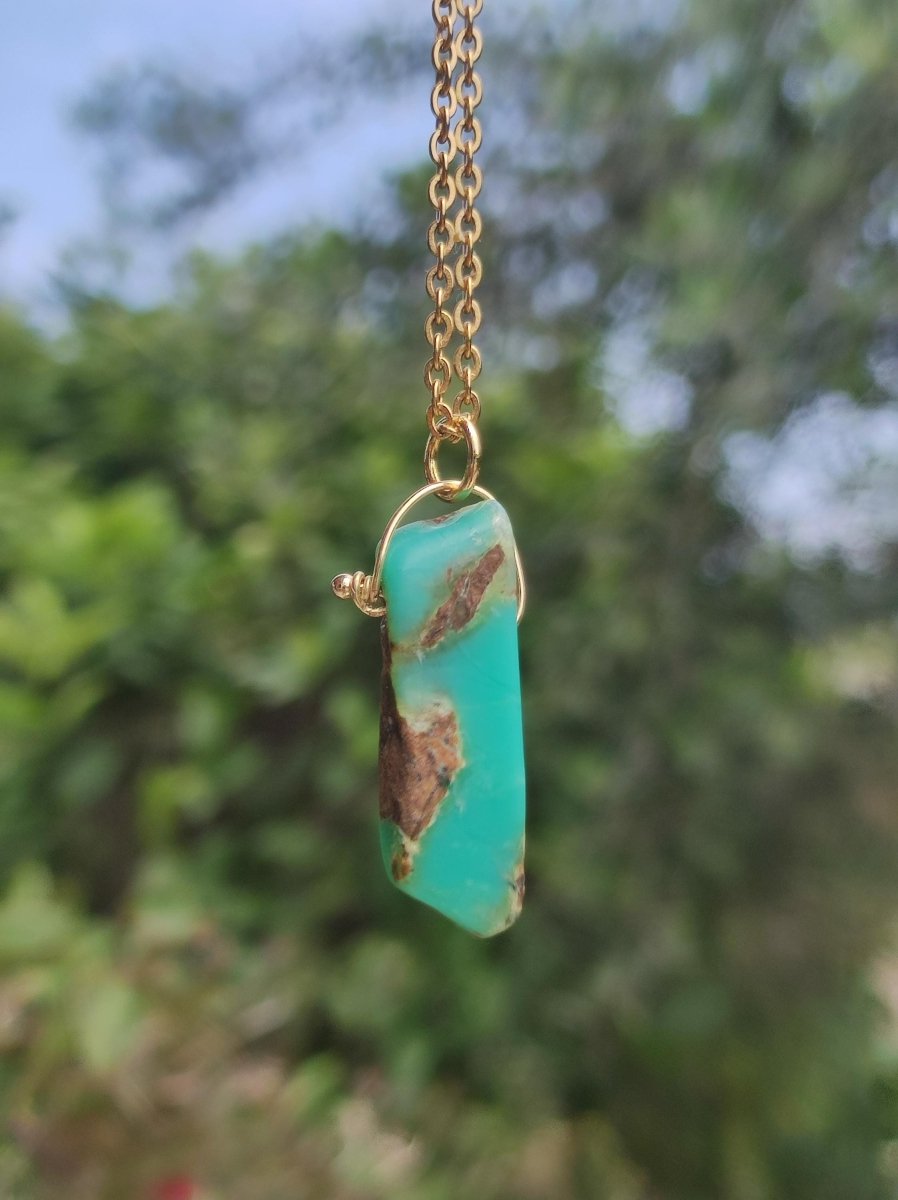 Chrysoprase Edelstein Kette grün golden lang Natur GOA Boho Hippie Ethno Schutz Heilstein Sammler Unikat Mann Frau Er Sie Geschenk Anhänger - Art of Nature Berlin