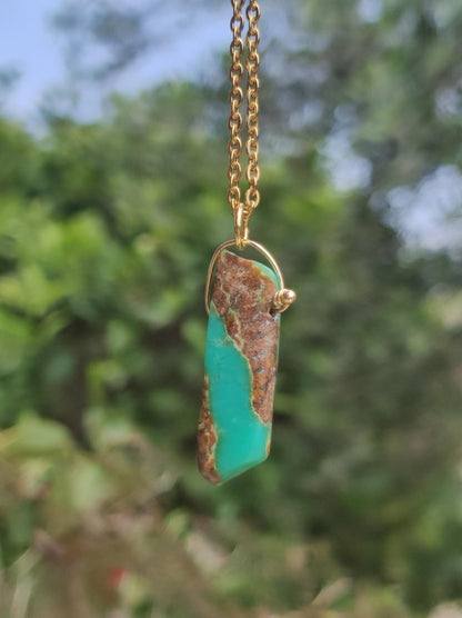 Chrysoprase Edelstein Kette grün golden lang Natur GOA Boho Hippie Ethno Schutz Heilstein Sammler Unikat Mann Frau Er Sie Geschenk Anhänger - Art of Nature Berlin