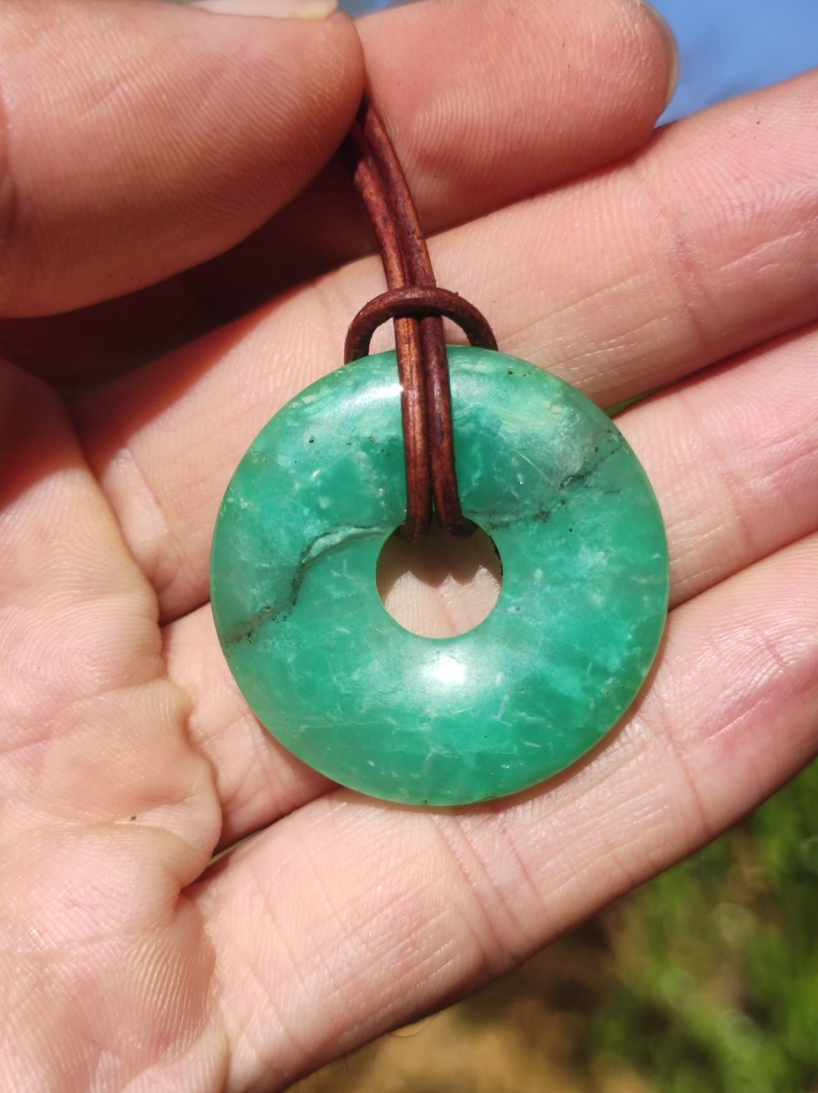 Chrysoprase ~ Edelstein Kette grün Natur Heilstein Schutzsymbol Mann Frau Glück HIPPIE GOA Boho Tibet Ethno Natur Rarität Geschenk Er Sie - Art of Nature Berlin