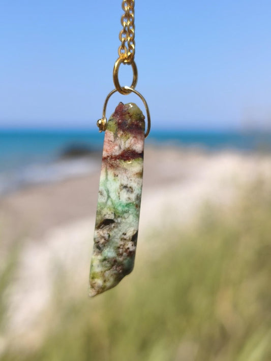 Chrysoprase Edelstein Kette HIPPIE GOA Boho Ethno Natur Donut Schutzsymbol Heilstein Rarität grün Anhänger lang - Art of Nature Berlin