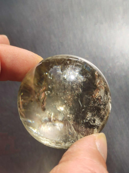 Citrin A ~ Magische Edelstein Kugel Massage & Deko Sphere Kristall Geschenk Meditation Heilstein Natur gelb klar transparent - Art of Nature Berlin