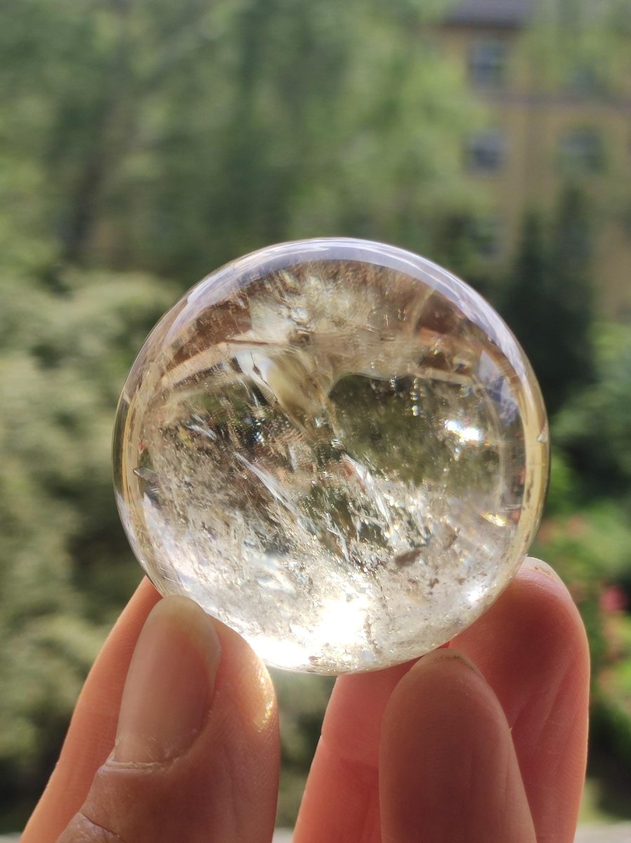 Citrin A ~ Magische Edelstein Kugel Massage & Deko Sphere Kristall Geschenk Meditation Heilstein Natur gelb klar transparent - Art of Nature Berlin