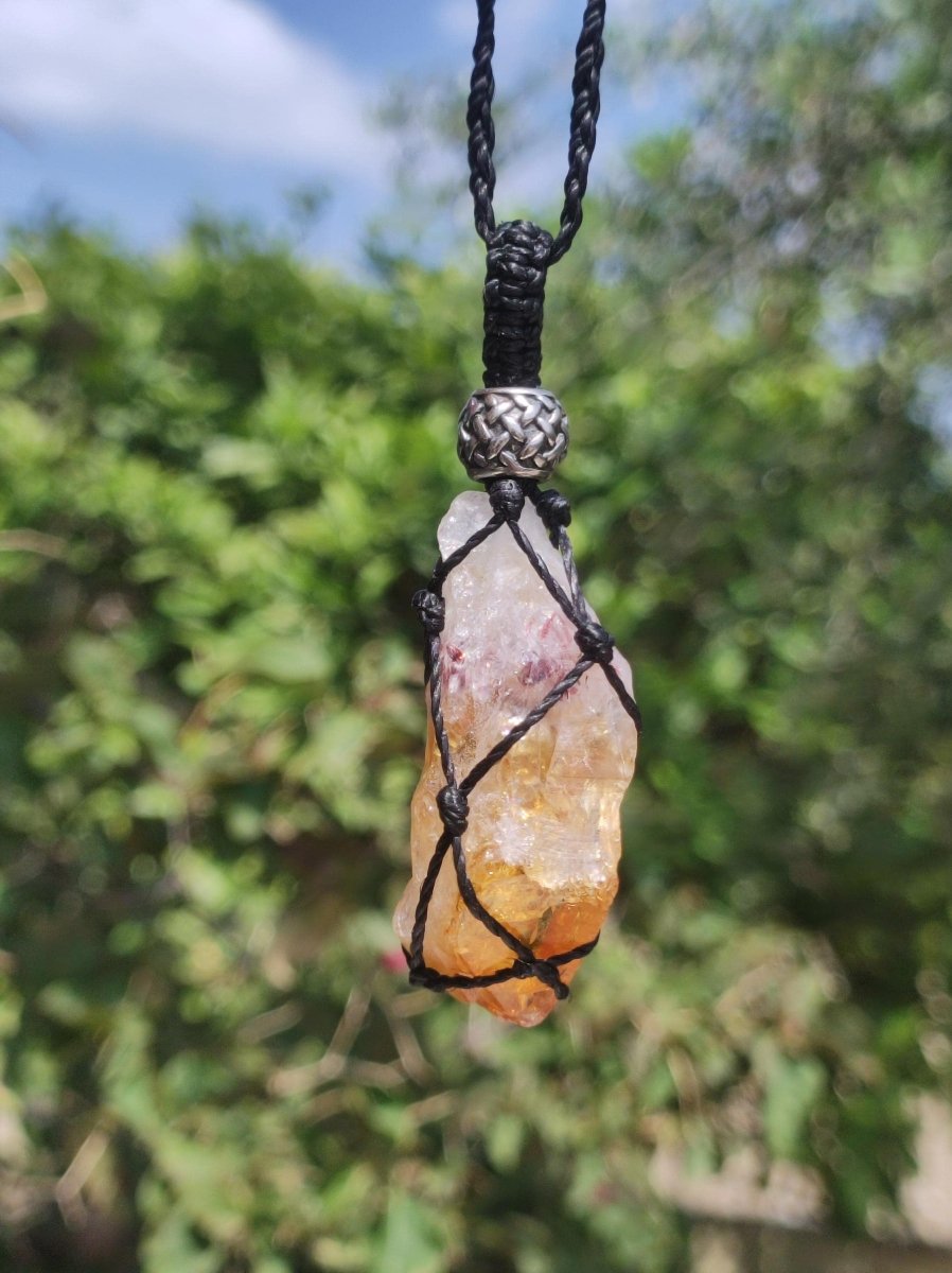 Citrin Spitze ~ Makramee Edelstein Kette gelb Heilstein roh Kristall Geschenk Er Sie Freundin Mutter HIPPIE GOA Boho Ethno Natur Vintage - Art of Nature Berlin