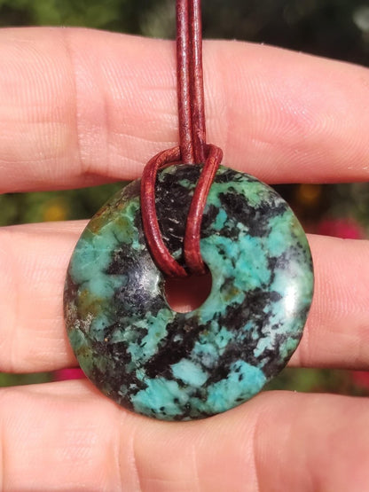 Cuprit Chrysocoll - Edelstein Kette grün natürlich Rarität Heilstein Energie Kristall Anhänger Mann Frau Kind Geschenk Er Sie Valentinstag - Art of Nature Berlin