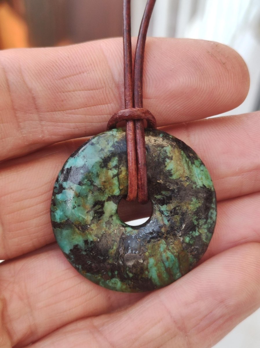 Cuprit Chrysocoll - Edelstein Kette grün natürlich Rarität Heilstein Energie Kristall Anhänger Mann Frau Kind Geschenk Er Sie Valentinstag - Art of Nature Berlin