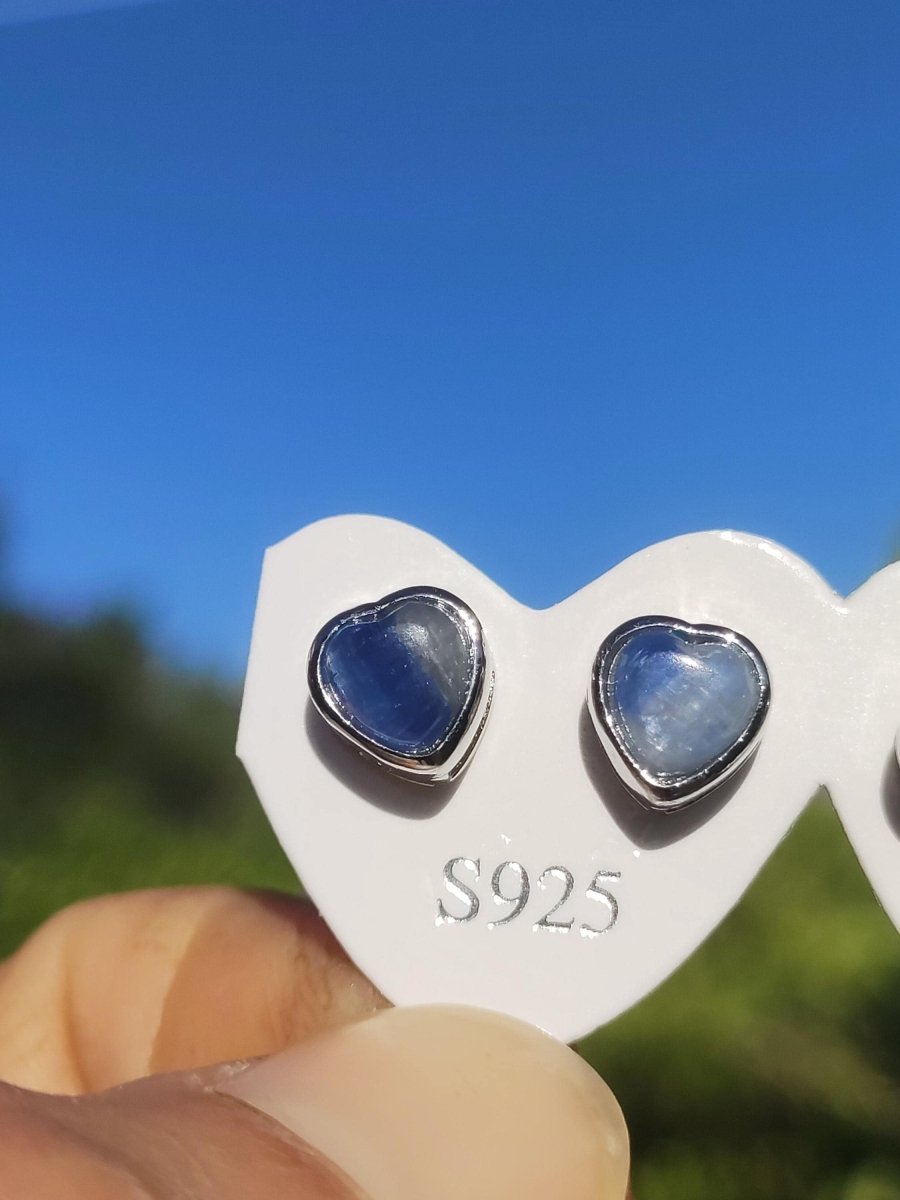 Cyanit blau Herz Ohrstecker 925 Sterling Silber AAA Rarität Schmuck Frau Ohrringe Edelstein Heilstein Geschenk Schmuck Edel Selten Unikat - Art of Nature Berlin