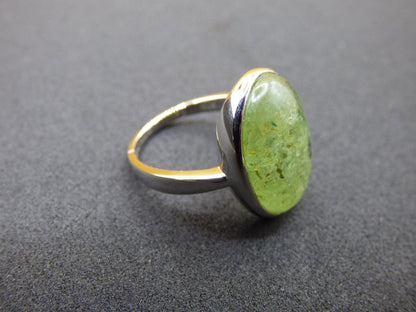 Cyanit grün - 925 Silber Ring Größenverstellbar Edelstein facettiert Schliff Natur Heilstein Rarität Hochwertig Edel Geschenk Frau Freundin - Art of Nature Berlin