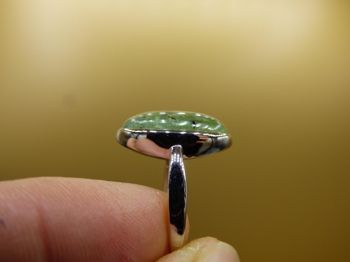 Cyanit grün - 925 Silber Ring Größenverstellbar Edelstein facettiert Schliff Natur Heilstein Rarität Hochwertig Edel Geschenk Frau Freundin - Art of Nature Berlin