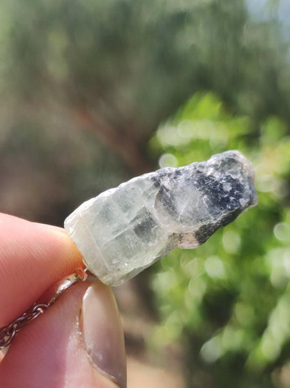 Cyanit grün blau + 925 Sterling Silber Öse ~ Edelstein Kette ~HIPPIE ~GOA ~Boho ~Ethno ~Nature ~Heilstein Rarität - Art of Nature Berlin