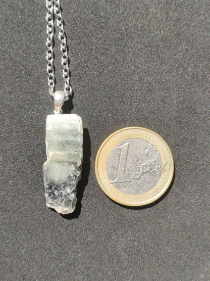 Cyanit grün blau + 925 Sterling Silber Öse ~ Edelstein Kette ~HIPPIE ~GOA ~Boho ~Ethno ~Nature ~Heilstein Rarität - Art of Nature Berlin