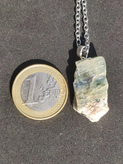 Cyanit grün blau + 925 Sterling Silber Öse Edelstein Kette roh Anhänger Natur Heilstein Kristall Geschenk Mann Frau Mutter Vater Er Sie - Art of Nature Berlin