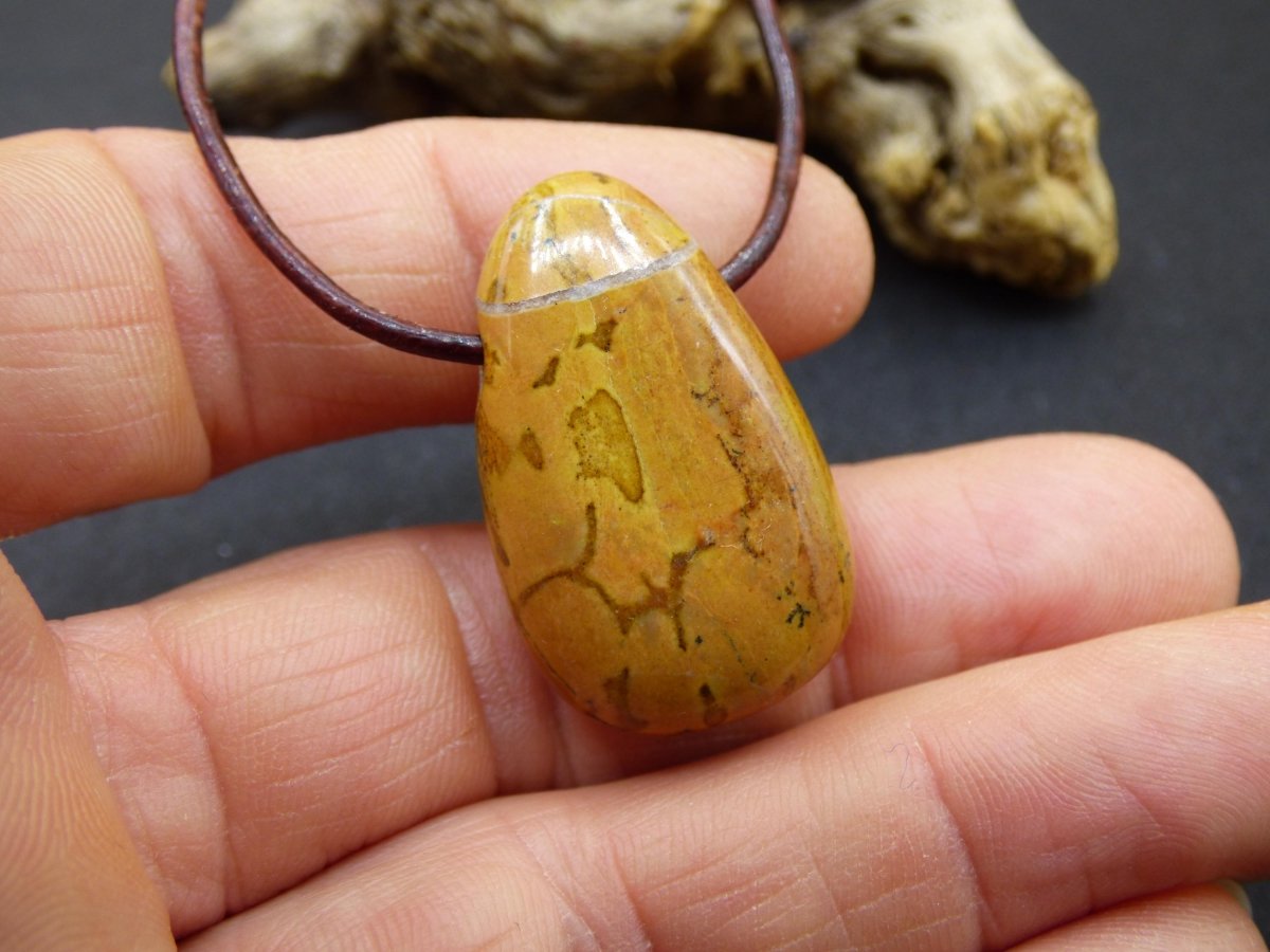 Dolomit ~ Edelstein Kette Indianer braun rot natur Heilstein Rarität Geschenk Er Sie Mann Frau Freund HIPPIE GOA Boho Ethno Schutz Tribal - Art of Nature Berlin