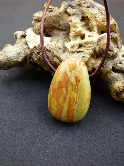 Dolomit ~ Edelstein Kette Indianer braun rot natur Heilstein Rarität Geschenk Er Sie Mann Frau Freund HIPPIE GOA Boho Ethno Schutz Tribal - Art of Nature Berlin