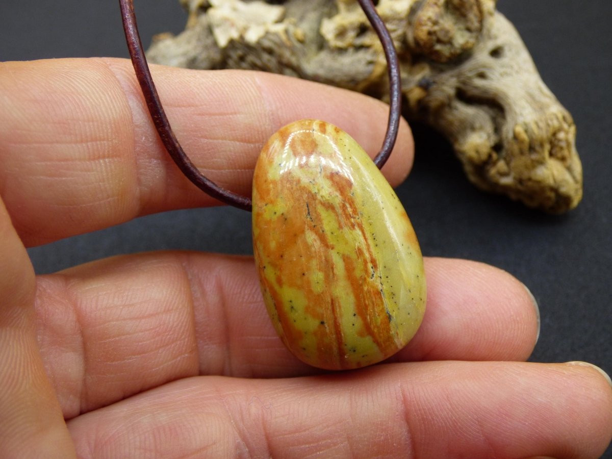 Dolomit ~ Edelstein Kette Indianer braun rot natur Heilstein Rarität Geschenk Er Sie Mann Frau Freund HIPPIE GOA Boho Ethno Schutz Tribal - Art of Nature Berlin