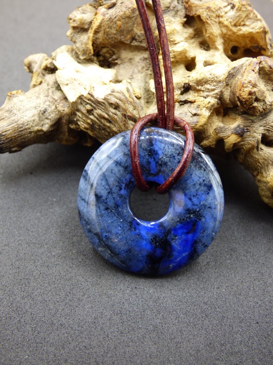 Dumortierit A 30mm - Edelstein Donut Kette blau Mann Frau Vater Mutter Freund Heilstein Glück Schmuck Hippie Natur Rarität Geschenk Unikat - Art of Nature Berlin