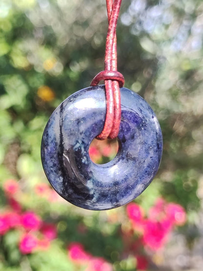 Dumortierit A 30mm - Edelstein Donut Kette blau Mann Frau Vater Mutter Freund Heilstein Glück Schmuck Hippie Natur Rarität Geschenk Unikat - Art of Nature Berlin