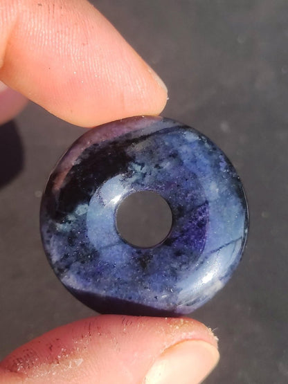 Dumortierit A 30mm - Edelstein Donut Kette blau Mann Frau Vater Mutter Freund Heilstein Glück Schmuck Hippie Natur Rarität Geschenk Unikat - Art of Nature Berlin