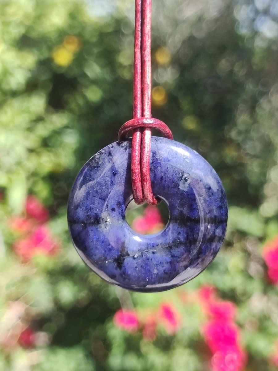 Dumortierit A 30mm - Edelstein Donut Kette blau Mann Frau Vater Mutter Freund Heilstein Glück Schmuck Hippie Natur Rarität Geschenk Unikat - Art of Nature Berlin