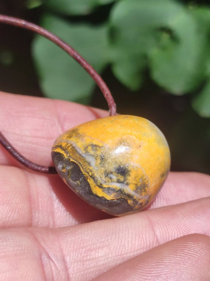 Eclipse Jaspis (Bumble Bee) - Edelstein Kette Heilstein gelb Glück Geschenk Mann Frau Er Sie GOA Boho Tibet Ethno Natur Rarität Unikat - Art of Nature Berlin