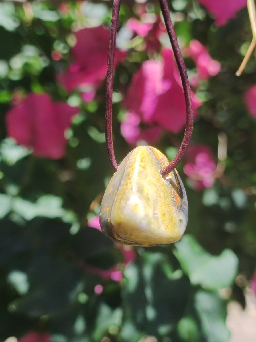 Eclipse Jaspis (Bumble Bee) - Edelstein Kette Heilstein gelb Glück Geschenk Mann Frau Er Sie GOA Boho Tibet Ethno Natur Rarität Unikat - Art of Nature Berlin