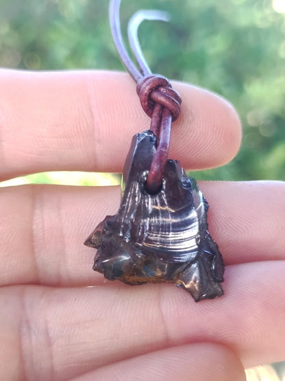 EdelSchungit Shungite - Edelstein Kette schwarz Schutz Anhänger Geschenk Mann Frau Er Sie Freundin Kristall Natur Heilstein Sammler Rarität - Art of Nature Berlin