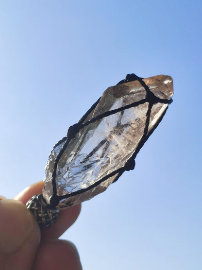 Elestialquarz / Clear Quarz - Makramee Edelstein Kette Natur klar Rarität Heilstein Kristall Mann Frau Er Sie Geschenk Freund Bergkristall - Art of Nature Berlin