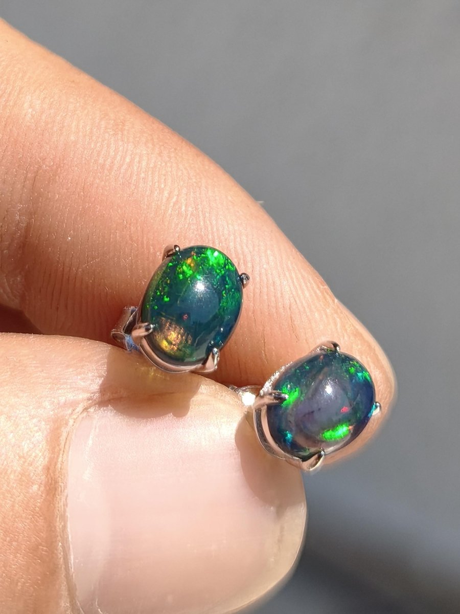Ethiopian Black Opal AAA - 925 Sterling Silber bunt Ohrstecker Ohrringe Edelstein Heilstein Energie Frau Geschenk Schmuck Edel Rarität - Art of Nature Berlin