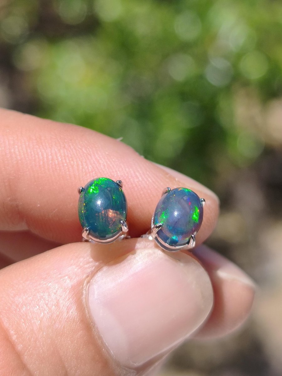 Ethiopian Black Opal AAA - 925 Sterling Silber bunt Ohrstecker Ohrringe Edelstein Heilstein Energie Frau Geschenk Schmuck Edel Rarität - Art of Nature Berlin