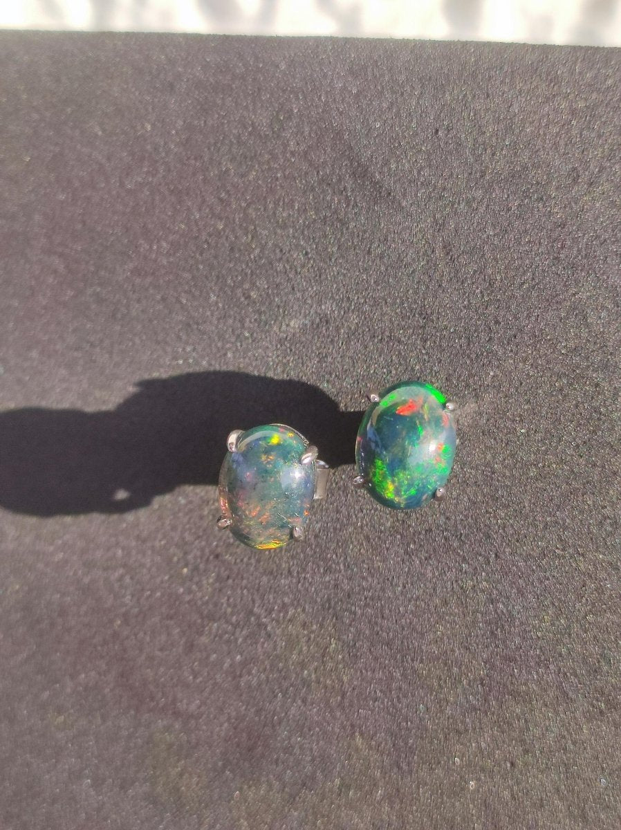 Ethiopian Black Opal AAA - 925 Sterling Silber Ohrstecker Ohrringe Edelstein Heilstein Energie Frau Geschenk Schmuck Hochwertig Edel Rarität - Art of Nature Berlin