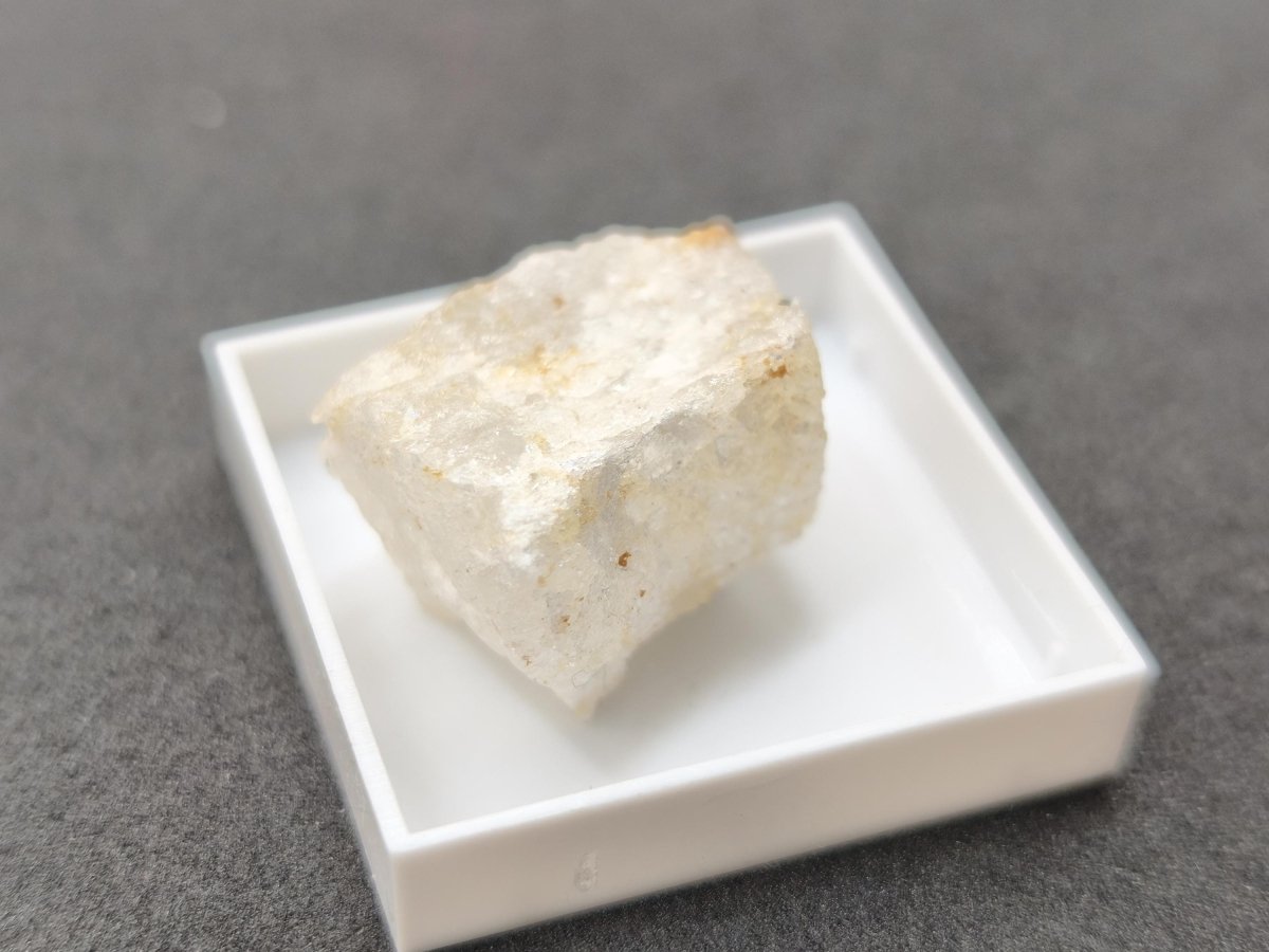 Eukryptit aus Bikita Simbabwe | Seltenes Lithiummineral | Eucryptite Kristallstufe | Sammler mineral Kristall Unikat Rarität - Art of Nature Berlin
