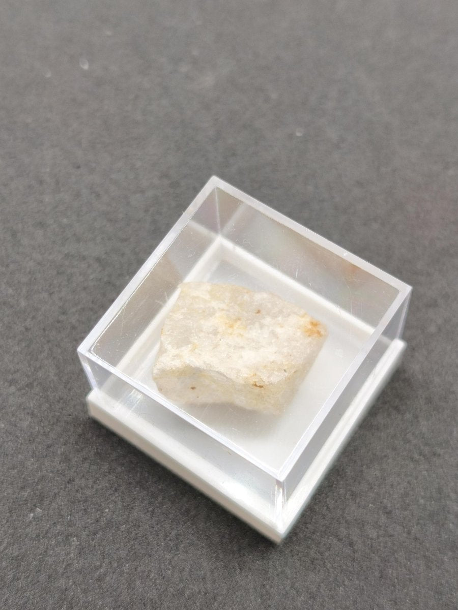 Eukryptit aus Bikita Simbabwe | Seltenes Lithiummineral | Eucryptite Kristallstufe | Sammler mineral Kristall Unikat Rarität - Art of Nature Berlin