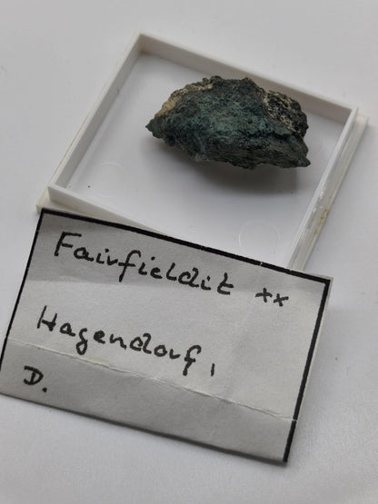 Fairfieldit aus Hagendorf Bayern | Seltenes Phosphat Mineral | Natürliche Sammlerstufe Deutschland Kristall Stufe Mineral Rarität Unikat - Art of Nature Berlin