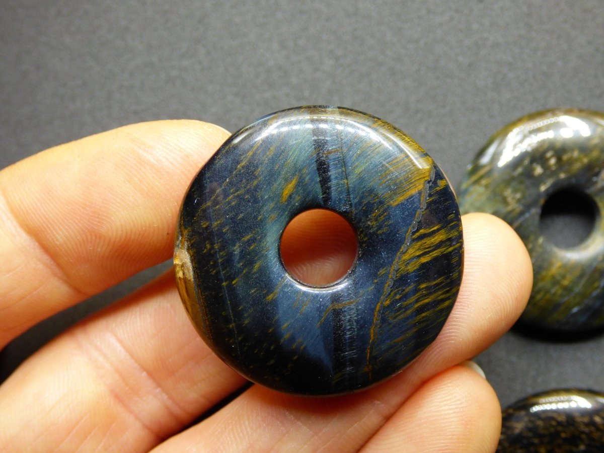 Falkenauge ~ Edelstein Kette ~HIPPIE ~GOA ~Boho ~Tibet ~Ethno ~Nature ~Donut ~Schutzsymbol ~Heilstein - Art of Nature Berlin