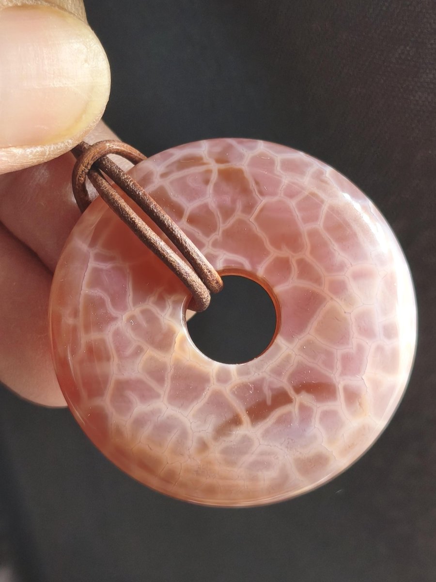 Feuerachat ~ Donut 40mm Edelstein Kette rot Natur HIPPIE GOA Boho Heilstein Kristalle Schmuck Anhänger Mann Frau Kind Geschenk Er Sie - Art of Nature Berlin