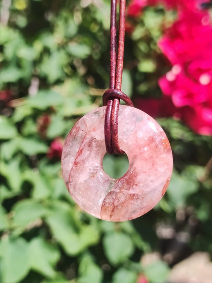 Feuerquarz / Hämatit Quarz 30mm - Edelstein Donut Kette rot Mann Frau Vater Tochter Freund Heilstein Glück Schmuck Natur Rarität Geschenk - Art of Nature Berlin