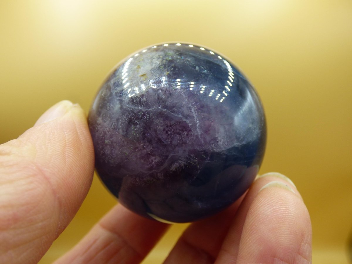 Fluorit blau lila *Rarität* - Edelstein Kugel Deko Sphere Kristall Heilstein Spielkugel Meditation Geschenk Er Sie Mann Frau Freundin Wohnen - Art of Nature Berlin